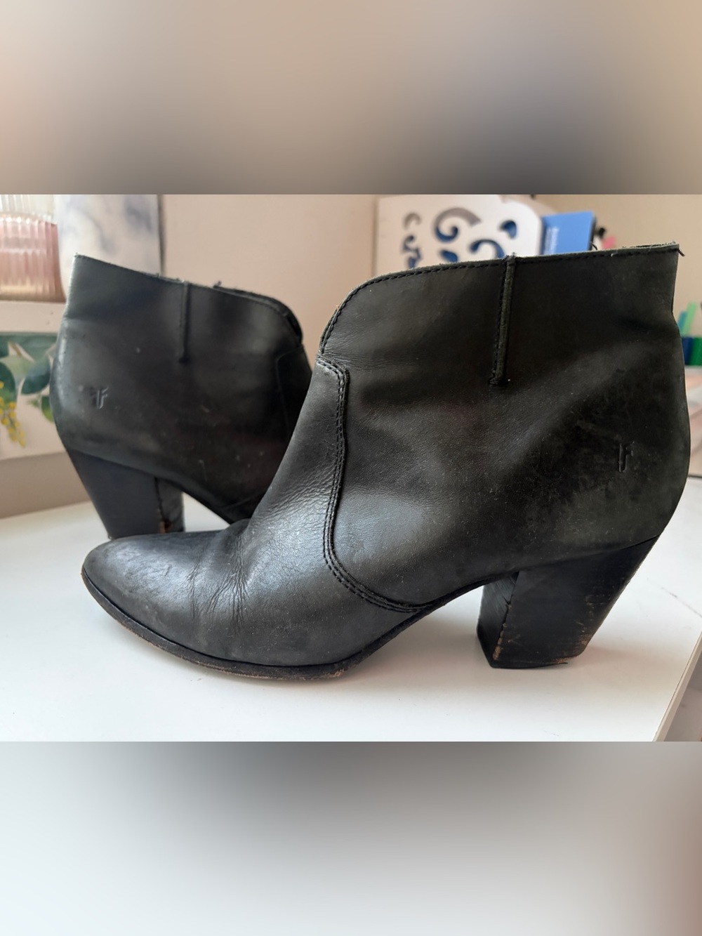 Frye Genuine Leather Black Ankle Booties - Classic Heeled Women’s Boots Size 8